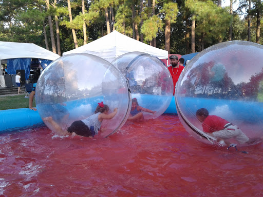 Park «Kingwood Town Center Park», reviews and photos, 8 N Main St, Kingwood, TX 77339, USA