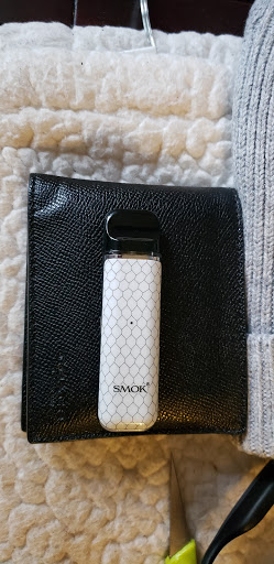 Tobacco Shop «Hot Box Smoke Shop», reviews and photos, 1111 El Camino Real #3, Santa Clara, CA 95050, USA