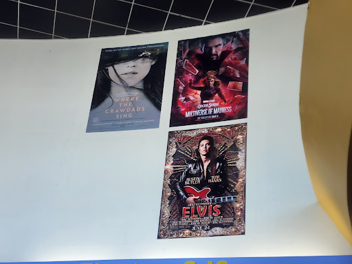 Movie Theater «Galaxy Tulare Luxury+ Theatre», reviews and photos, 1575 Retherford St, Tulare, CA 93274, USA