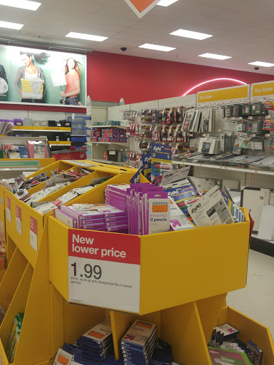 Department Store «Target», reviews and photos, 86 Orchard Hill Park Dr, Leominster, MA 01453, USA