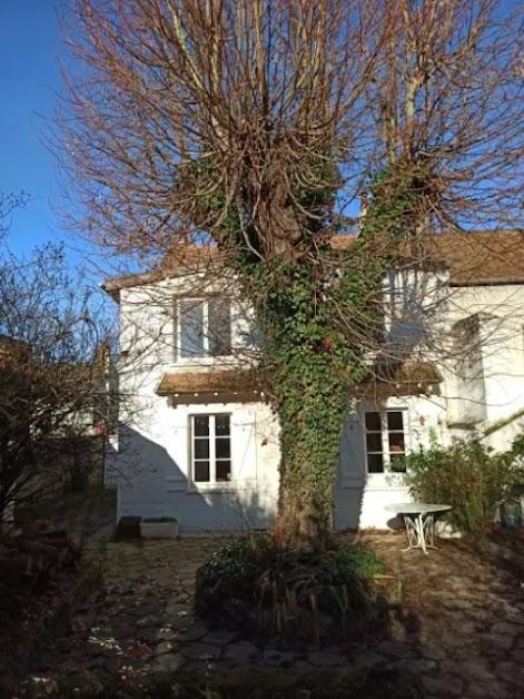 Location maison de vacances pour 8 personnes, proche de Fontainebleau, en Seine-et-Marne, Île-de-France à Marolles-sur-Seine (Seine-et-Marne 77)