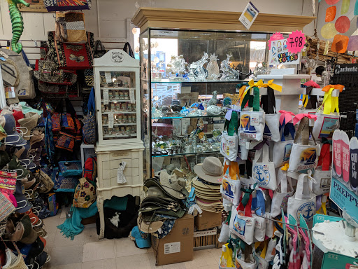 Gift Shop «Beach Pier Gift Shop», reviews and photos, 1415 Atlantic Ave, Virginia Beach, VA 23451, USA