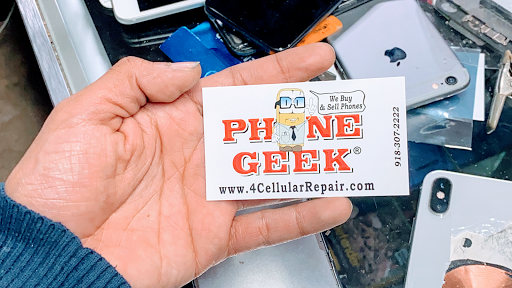 Cell Phone Store «Phone Geek Cellular Repair», reviews and photos, 6125 S Sheridan Rd, Tulsa, OK 74133, USA