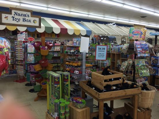 General Store «Moon Pie General Store and Original Book Warehouse», reviews and photos, 3127 Parkway, Pigeon Forge, TN 37863, USA