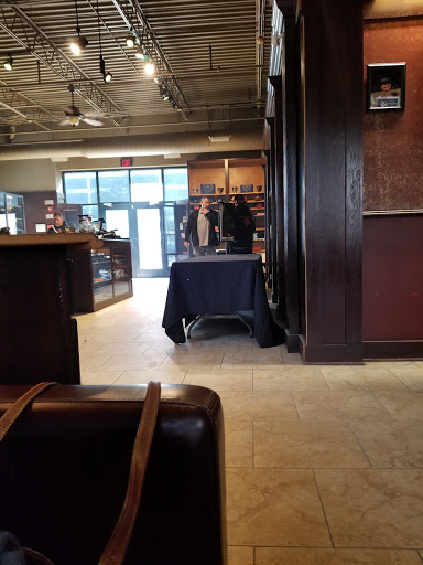 Cigar Shop «The Cigar Lounge», reviews and photos, 1710 Woodfield Rd, Schaumburg, IL 60173, USA