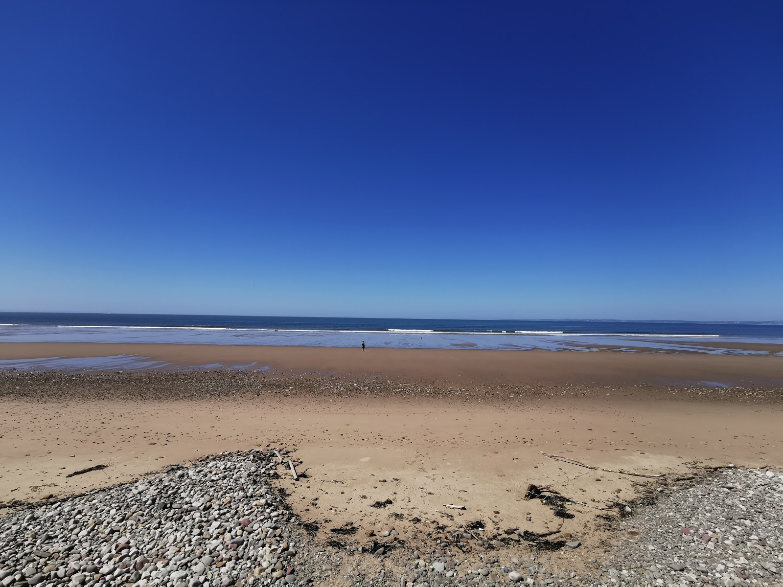 Fotografija Sker plaža nahaja se v naravnem okolju