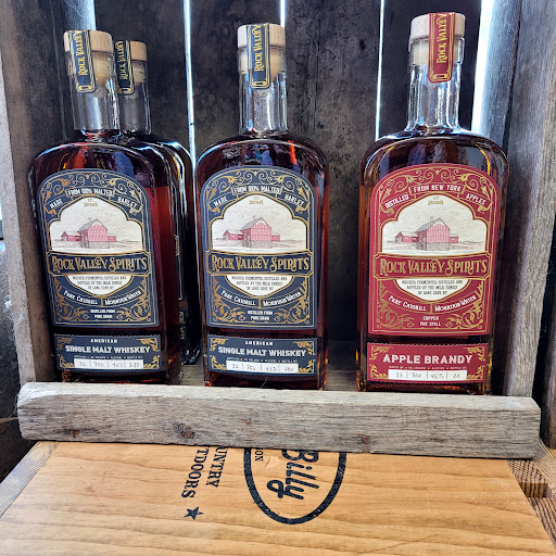 Liquor Store «Hancock Liquor Store Inc», reviews and photos, 27 W Main St, Hancock, NY 13783, USA