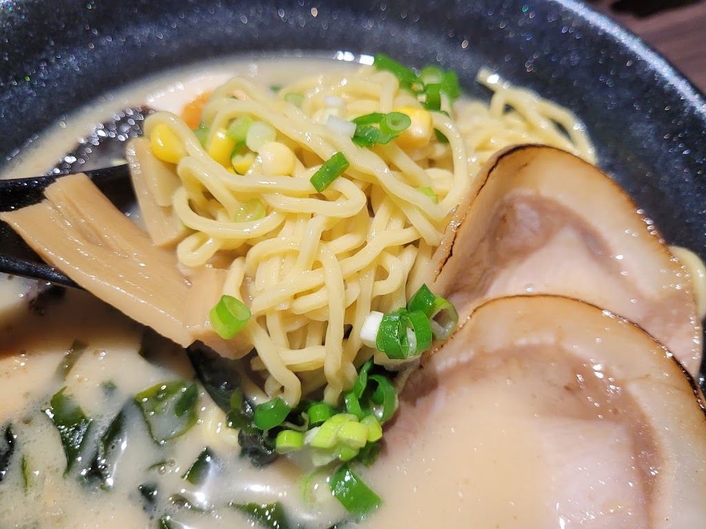 北海道炙燒拉麵 金山店 的照片