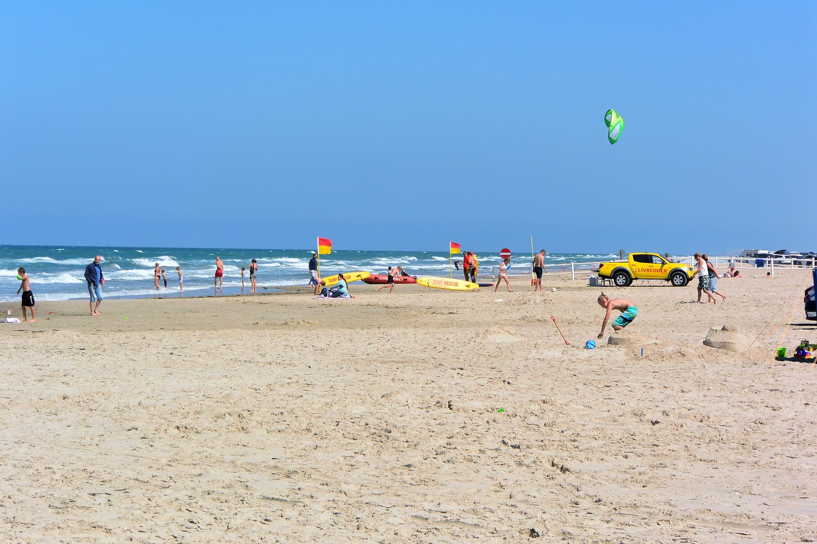 Foto von Thorup strand mit langer gerader strand