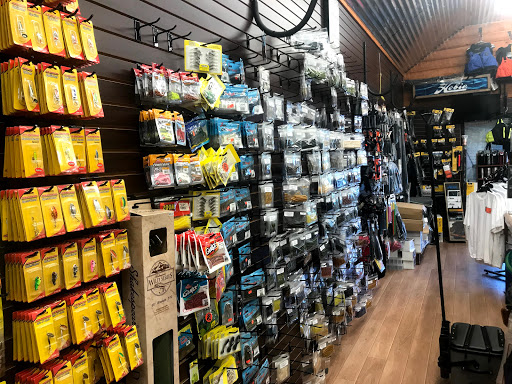 Canoe & Kayak Store «Caney Fork Outdoors - River Store», reviews and photos, 1193 Wolf Creek Rd, Silver Point, TN 38582, USA