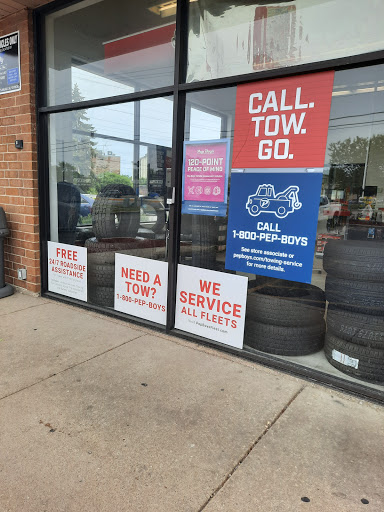 Car Repair and Maintenance «Pep Boys Auto Service & Tire», reviews and photos, 9643 N Milwaukee Ave, Niles, IL 60714, USA