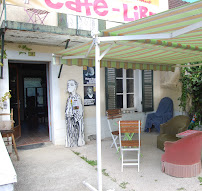 Photos du propriétaire du Café L'p'tit café chez Denis éditions à Épinac - n°1