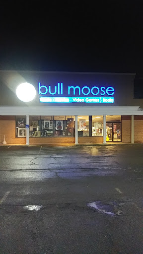 Bull Moose, 683 Hogan Rd, Bangor, ME 04401, USA, 