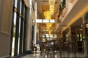 GOLDEN HİLL HOTEL DOWNTOWN image