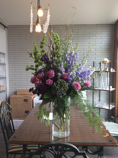 Florist «Irish Rose Flower Shop», reviews and photos, 25571 Woodward Ave, Royal Oak, MI 48067, USA