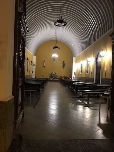 Iglesia Matriz De Santa Cruz De Flores - Iglesia