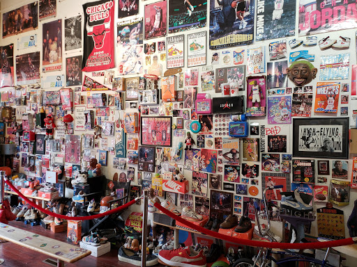 Clothing Store «Round Two», reviews and photos, 202 W Broad St, Richmond, VA 23220, USA