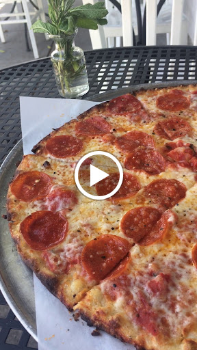 Upper Crust Pizzeria