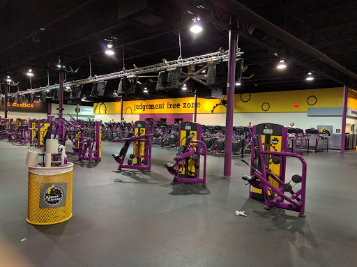 Shopping Mall «Edgewood Towne Centre», reviews and photos, 1763 S Braddock Ave, Pittsburgh, PA 15218, USA