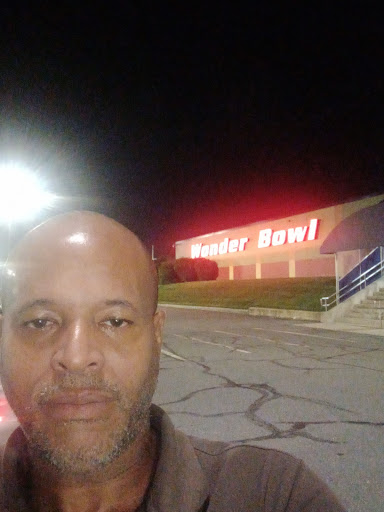 Bowling Alley «Wonder Bowl», reviews and photos, 66 Hathaway Rd, New Bedford, MA 02746, USA