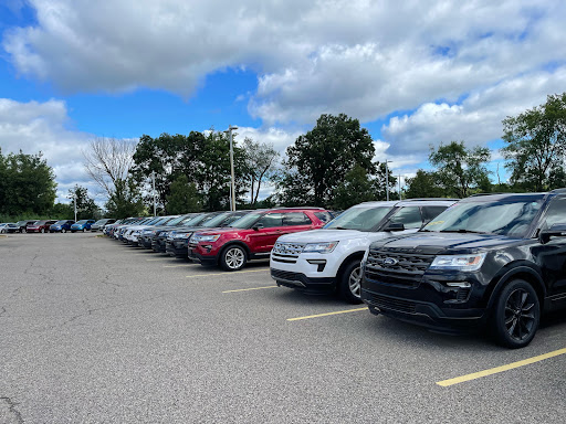 Car Dealer «Hines Park Ford», reviews and photos, 56558 Pontiac Trail, New Hudson, MI 48165, USA