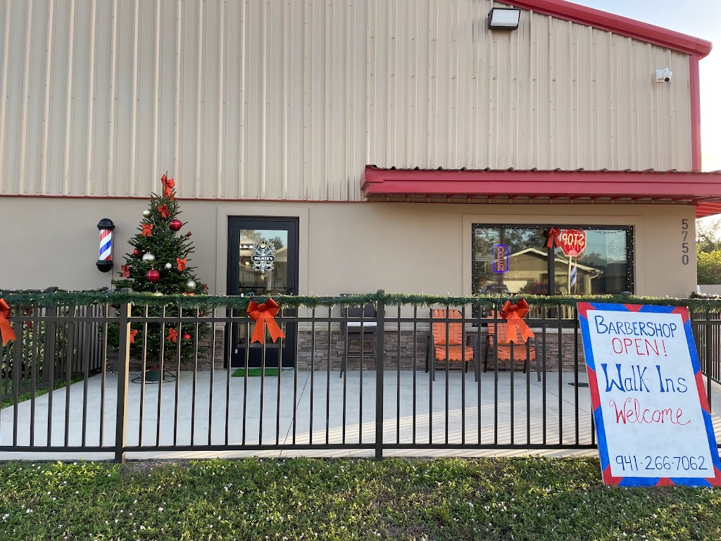 Palmer’s Barbershop 34232