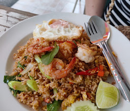 Genuine thai food ป้าลัยอาหารตามสั่ง photo