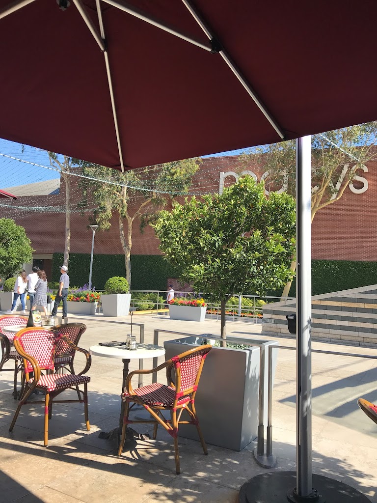 Champagne French Bakery Café South Coast Plaza Costa Mesa, CA 92626