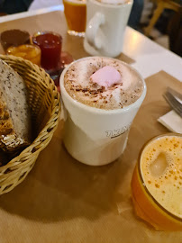Cappuccino du Restaurant américain Twinkie Breakfast & Lunch à Paris - n°8