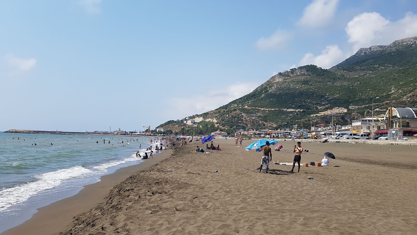 Cevlik beach III的照片 带有碧绿色水表面