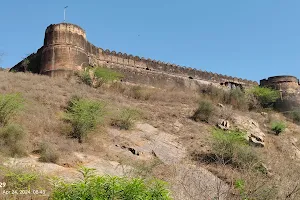 Bansur Fort image