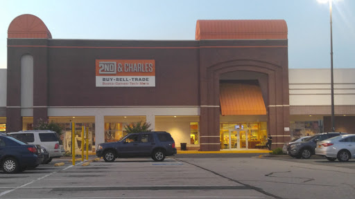 Used Book Store «2nd & Charles», reviews and photos, 2904 Prince William Pkwy, Woodbridge, VA 22192, USA