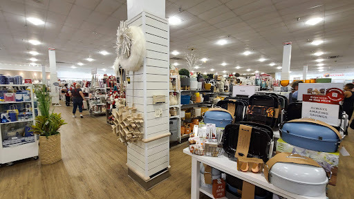 Department Store «HomeGoods», reviews and photos, 11251 Pines Blvd, Pembroke Pines, FL 33026, USA