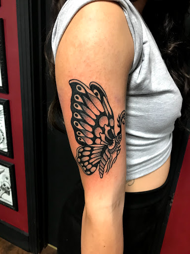 Tattoo Shop «Electric Hand Tattoo», reviews and photos, 913 Gallatin Ave, Nashville, TN 37206, USA