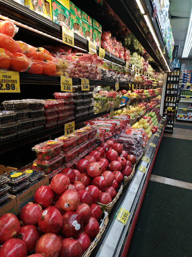 Supermarket «Trade Fair Supermarket», reviews and photos, 2355 Broadway, Astoria, NY 11106, USA