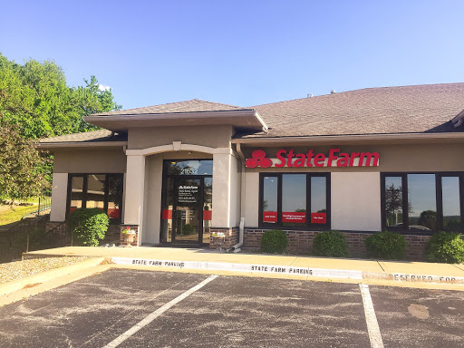 State Farm: Nick Reed, 21632 Midland Dr, Shawnee, KS 66218, Auto Insurance Agency
