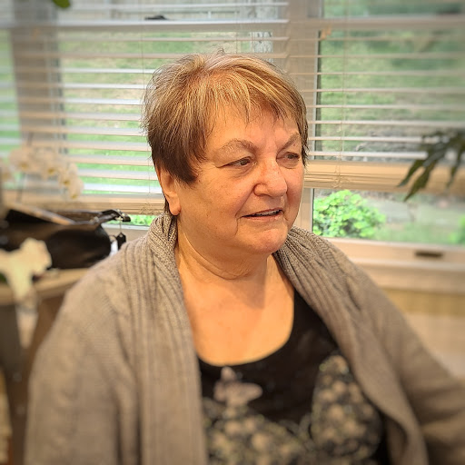 Beauty Salon «Color Bar Beauty Salon», reviews and photos, 519 N Mountain Rd, Harrisburg, PA 17112, USA