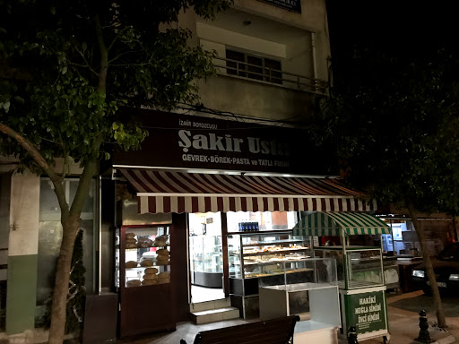 İzmir Boyozcusu Ṣakir Usta