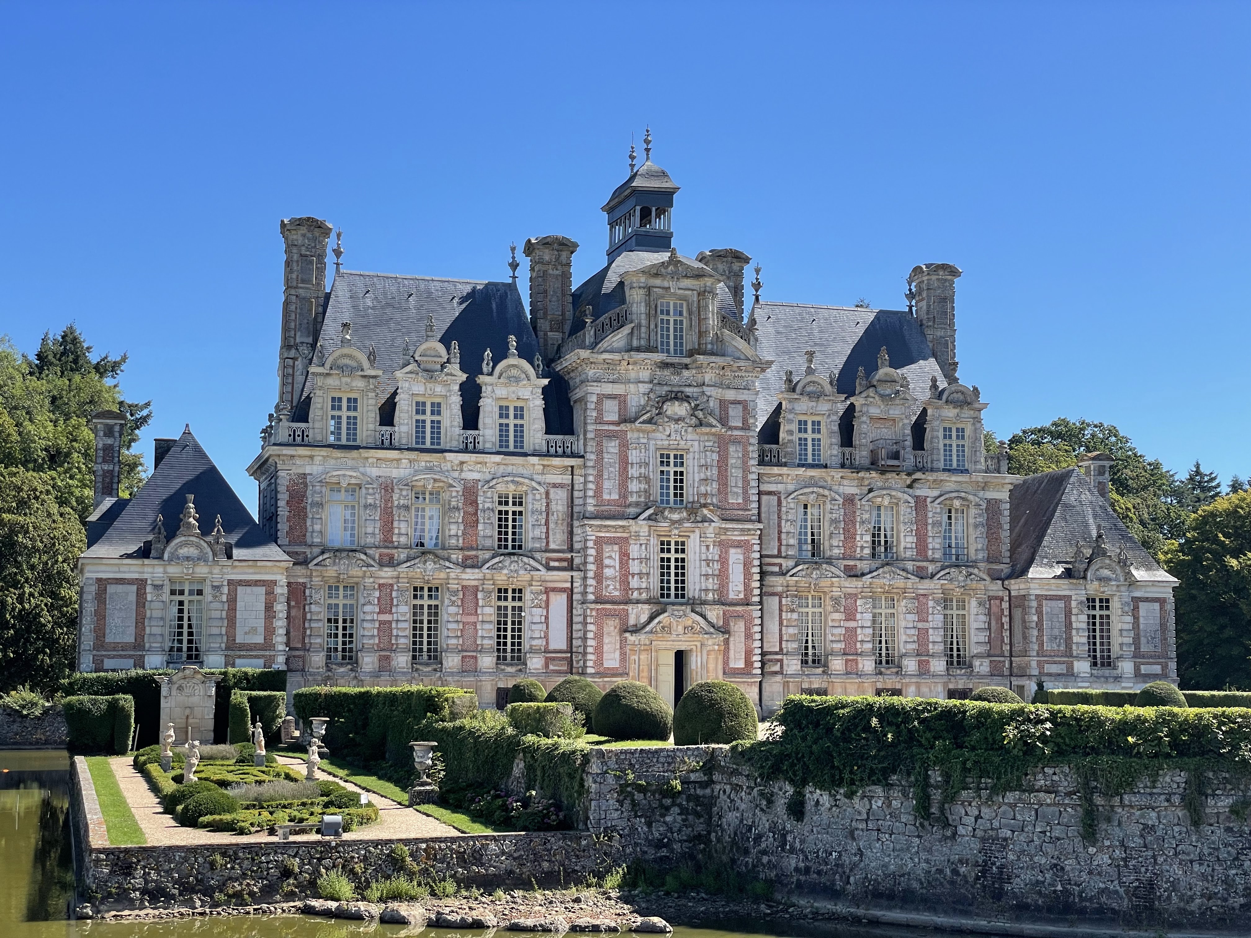 Photo n° 17 de l'avis de PZT.N fait le 26/08/2023 à 17:32