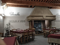 Atmosphère du Restaurant français La Maison Des Beaujolais à Belleville-en-Beaujolais - n°14