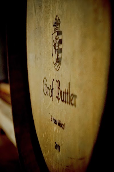 Photos of Gr&oacute;f Buttler Wine Company.