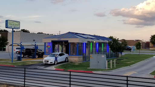 Car Wash «Clean & Green Car Wash», reviews and photos, 4105 Teasley Ln, Denton, TX 76210, USA