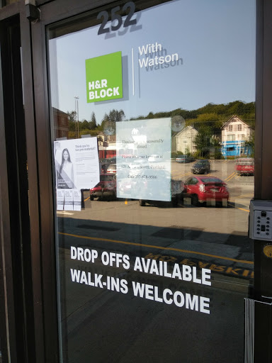 Shopping Mall «Union Station Plaza Shopping Center», reviews and photos, St John St, Portland, ME 04102, USA