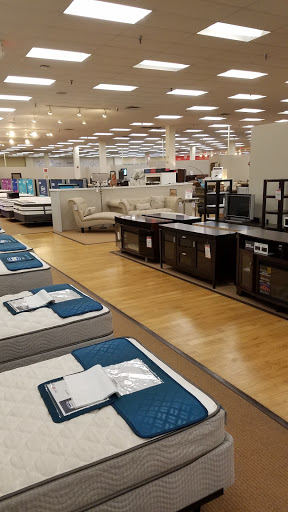 Furniture Store «Value City Furniture», reviews and photos, 5500 Buckeystown Pike #800, Frederick, MD 21703, USA