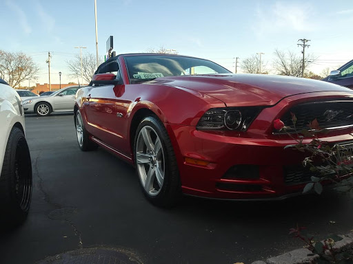 Used Car Dealer «GMT Auto Sales», reviews and photos, 225 N Hwy 67, Florissant, MO 63031, USA