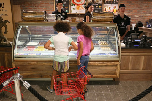 Natural Foods Store «Sawall Health Foods», reviews and photos, 2965 Oakland Dr, Kalamazoo, MI 49008, USA