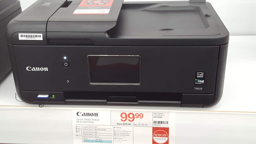 Office Supply Store «Staples», reviews and photos, 855 Central Park Ave, Scarsdale, NY 10583, USA