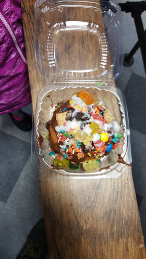 Donut Shop «Daily Dozen», reviews and photos, 32701 Woodward Ave, Royal Oak, MI 48073, USA