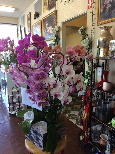 Florist «Van Florist», reviews and photos, 696 E Santa Clara St # 100, San Jose, CA 95112, USA