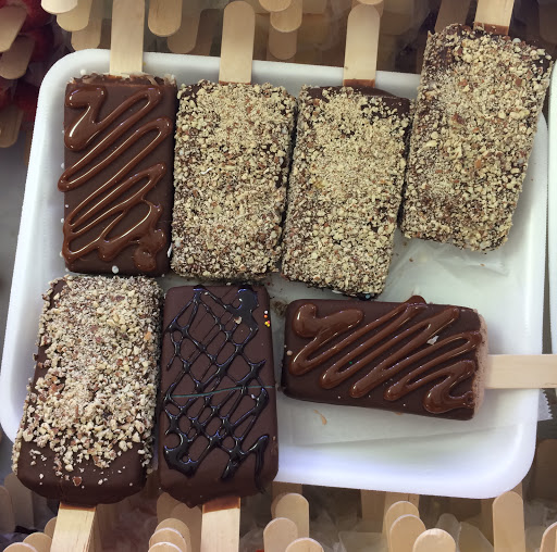 Ice Cream Shop «La Michoacana», reviews and photos, 559 N McLean Blvd, Elgin, IL 60123, USA